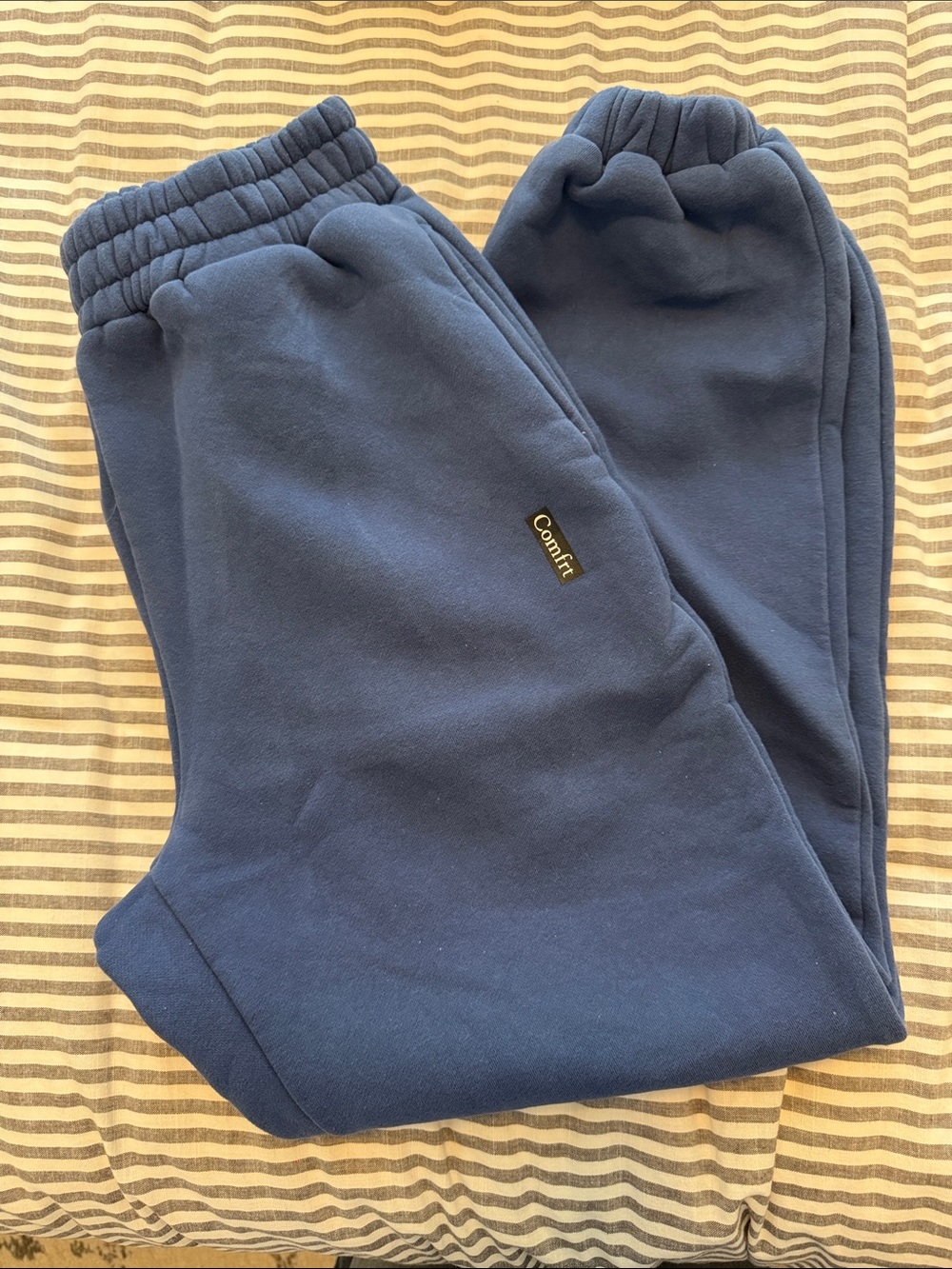 Comfrt Women's dusty blue Jogger Sweatpants